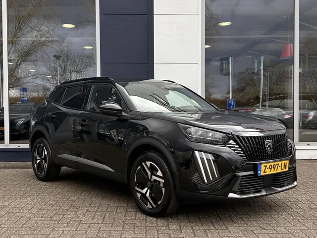 
Peugeot 2008 1.2 Puretech 130pk GT Automaat | Navigatie | Parkeerhulp voor en achter | Apple Carplay | Isofix | 3D cockpit | Parkeercamera achter | Androidauto | vol									