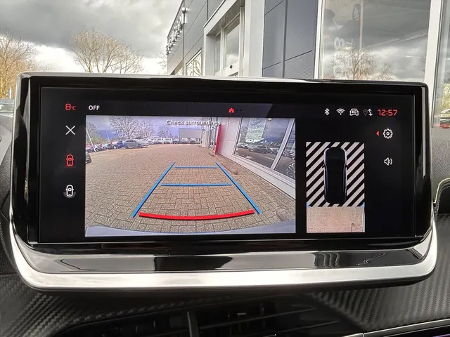 
Peugeot 2008 1.2 Puretech 130pk GT Automaat | Navigatie | Parkeerhulp voor en achter | Apple Carplay | Isofix | 3D cockpit | Parkeercamera achter | Androidauto | vol									