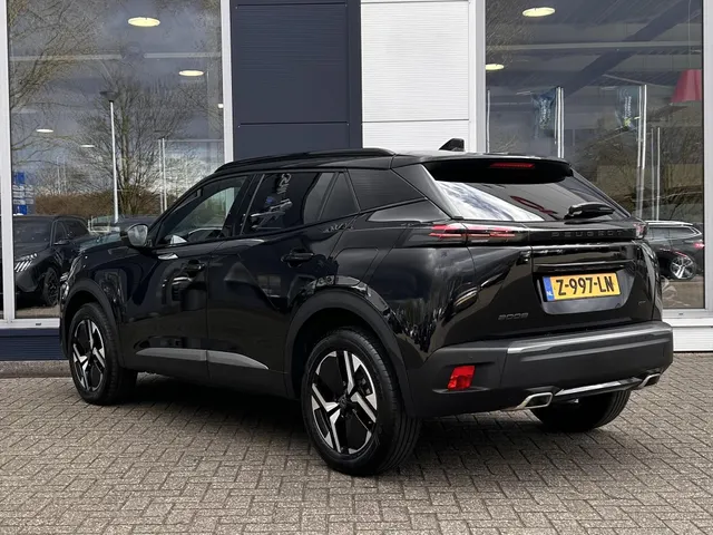 
Peugeot 2008 1.2 Puretech 130pk GT Automaat | Navigatie | Parkeerhulp voor en achter | Apple Carplay | Isofix | 3D cockpit | Parkeercamera achter | Androidauto | vol									