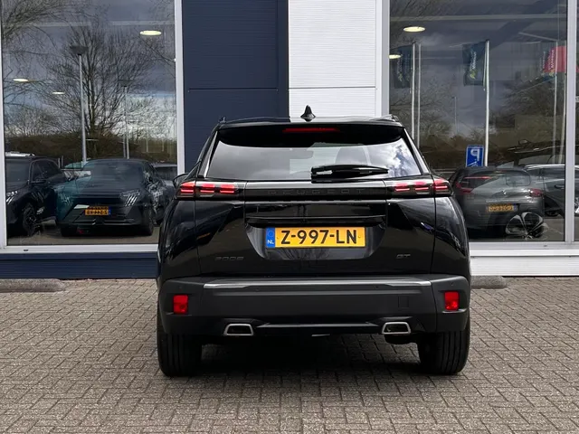 
Peugeot 2008 1.2 Puretech 130pk GT Automaat | Navigatie | Parkeerhulp voor en achter | Apple Carplay | Isofix | 3D cockpit | Parkeercamera achter | Androidauto | vol									