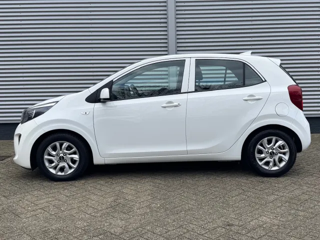 
Kia Picanto 1.0 CVVT 66 PK 5D ComfortPlusLine | Navigatie | Airco | Camera | Lichtmetalen Velgen | vol									