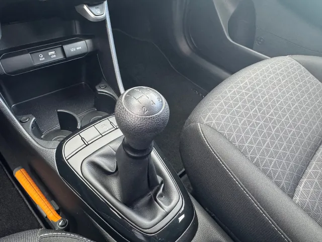 
Kia Picanto 1.0 CVVT 66 PK 5D ComfortPlusLine | Navigatie | Airco | Camera | Lichtmetalen Velgen | vol									