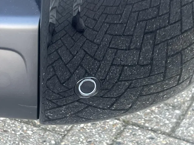 
								Peugeot Expert Dubbel Cabine 5-Zits 2.0 BlueHDi 180pk Automaat | Navigatie | Lederen bekleding met stoelverwarming | Climate control | Cruise control | Camera | vol									