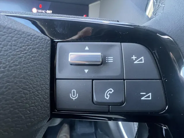 
								Peugeot Expert Dubbel Cabine 5-Zits 2.0 BlueHDi 180pk Automaat | Navigatie | Lederen bekleding met stoelverwarming | Climate control | Cruise control | Camera | vol									