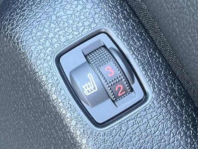 
								Peugeot Expert Dubbel Cabine 5-Zits 2.0 BlueHDi 180pk Automaat | Navigatie | Lederen bekleding met stoelverwarming | Climate control | Cruise control | Camera | vol									