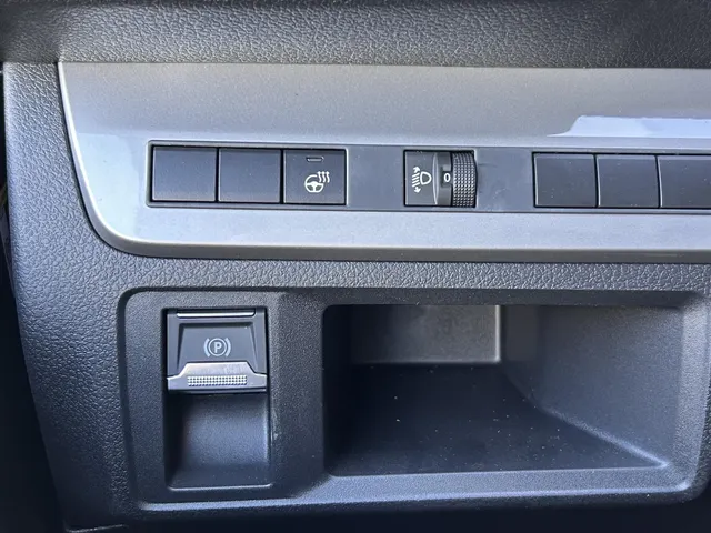 
Peugeot Expert GB L3 2.0 BlueHDi 180pk Automaat | Navigatie | Parkeercamera achter | Apple caplay + Androidauto | Stuurverwarming | vol									