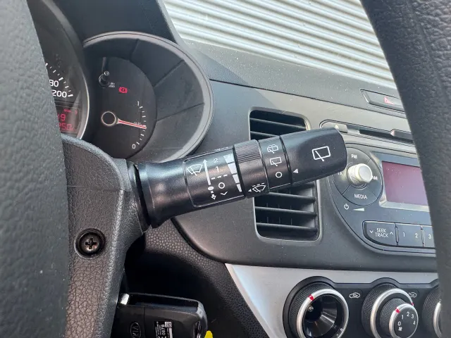 
Kia Picanto 1.0 CVVT 69 PK 5D Comfort Pack | Bluetooth | Airco | Lichtmetalen Velgen | vol									