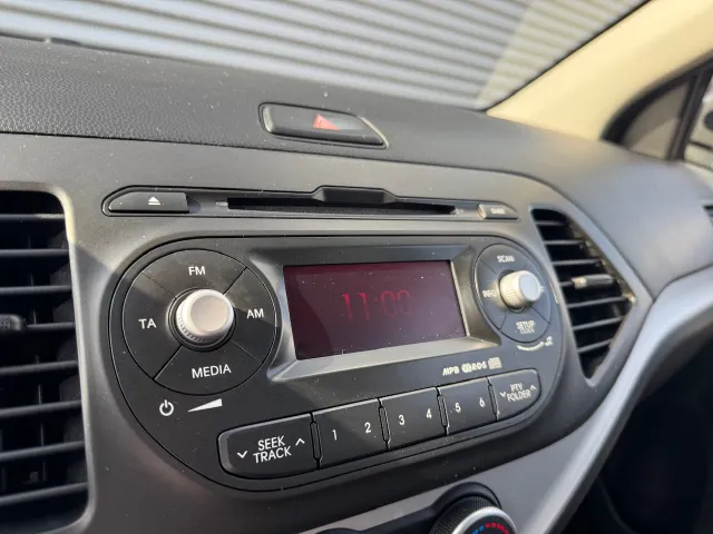 
Kia Picanto 1.0 CVVT 69 PK 5D Comfort Pack | Bluetooth | Airco | Lichtmetalen Velgen | vol									