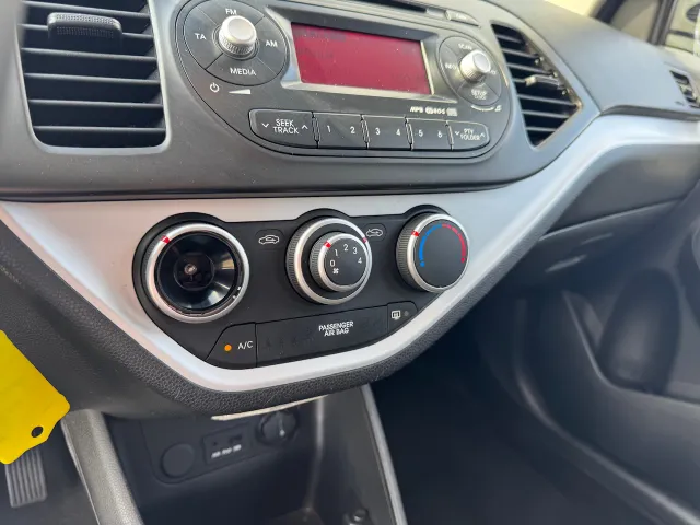 
Kia Picanto 1.0 CVVT 69 PK 5D Comfort Pack | Bluetooth | Airco | Lichtmetalen Velgen | vol									