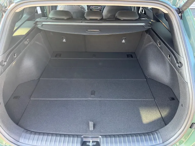 
Kia Ceed Sportswagon Sw 1.0 T-GDi 100pk DynamicPlusLine | Stoel/Stuurwielverwarming | Navigatie | Climate Control | Elektrische Klep | vol									