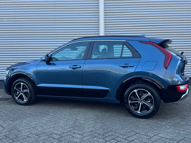 
Kia Niro 1.6 GDi Hybrid 129pk DCT6 DynamicLine | Navigatie | Climate Control | Sensoren | vol									