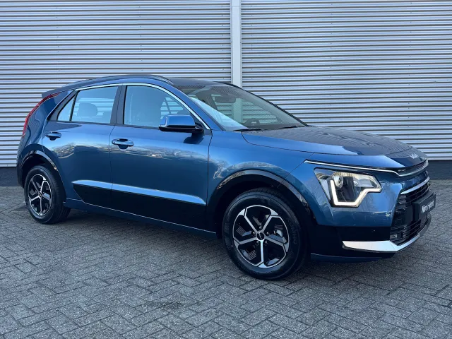 
Kia Niro 1.6 GDi Hybrid 129pk DCT6 DynamicLine | Navigatie | Climate Control | Sensoren | vol									