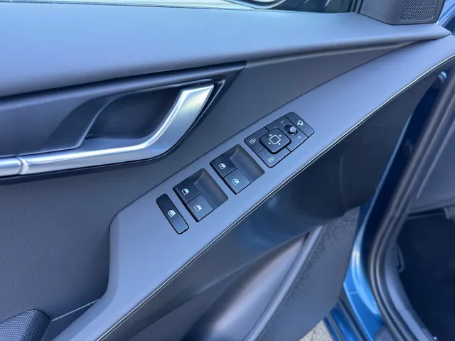 
Kia Niro 1.6 GDi Hybrid 129pk DCT6 DynamicLine | Navigatie | Climate Control | Sensoren | vol									