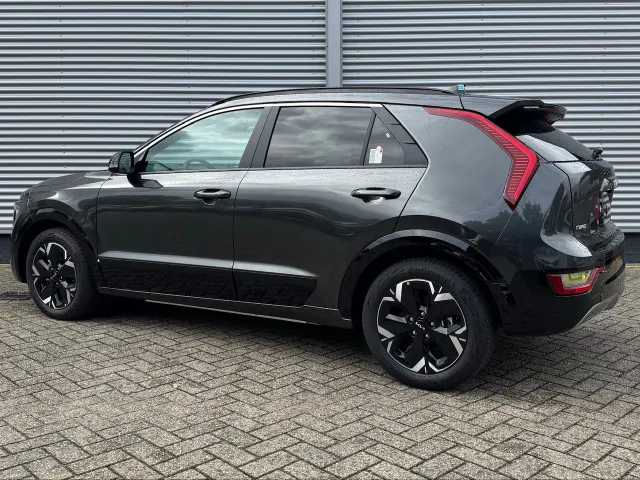 
Kia e-Niro 64,8 kWh 204pk Aut Edition Advanced | Elektrische stoel | Stoel/Stuurwielverwarming | Navigatie | vol									