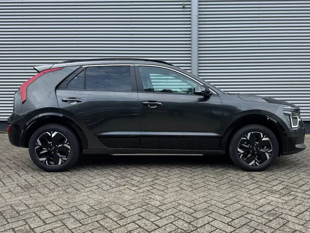 
Kia e-Niro 64,8 kWh 204pk Aut Edition Advanced | Elektrische stoel | Stoel/Stuurwielverwarming | Navigatie | vol									