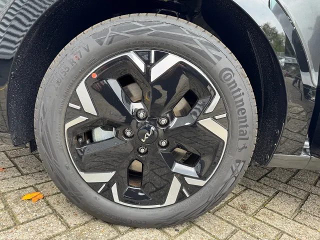 
Kia e-Niro 64,8 kWh 204pk Aut Edition Advanced | Elektrische stoel | Stoel/Stuurwielverwarming | Navigatie | vol									