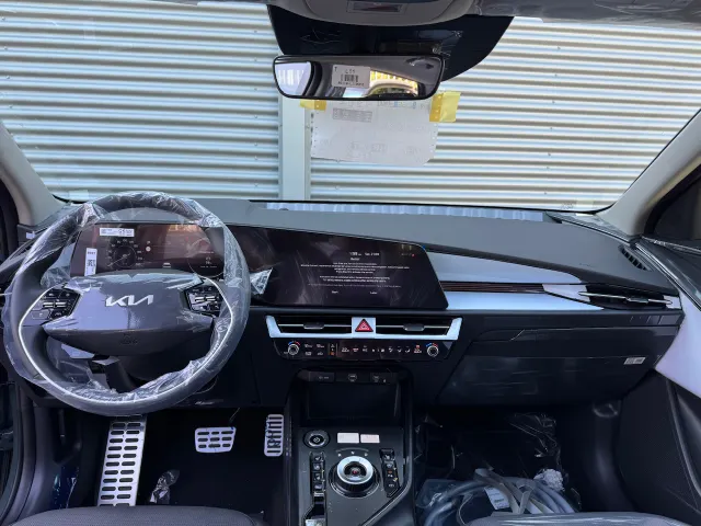 
Kia e-Niro 64,8 kWh 204pk Aut Plus Advanced | Stoelkoeling | Stoel/Stuurwielverwarming | Memory | Schuif/Kanteldak | Harman Kardon | vol									