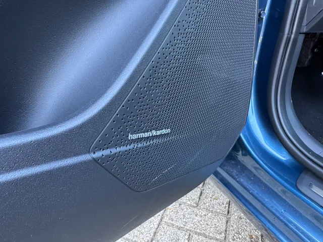 
Kia e-Niro 64,8 kWh 204pk Aut Plus Advanced | Stoelkoeling | Stoel/Stuurwielverwarming | Memory | Schuif/Kanteldak | Harman Kardon | vol									