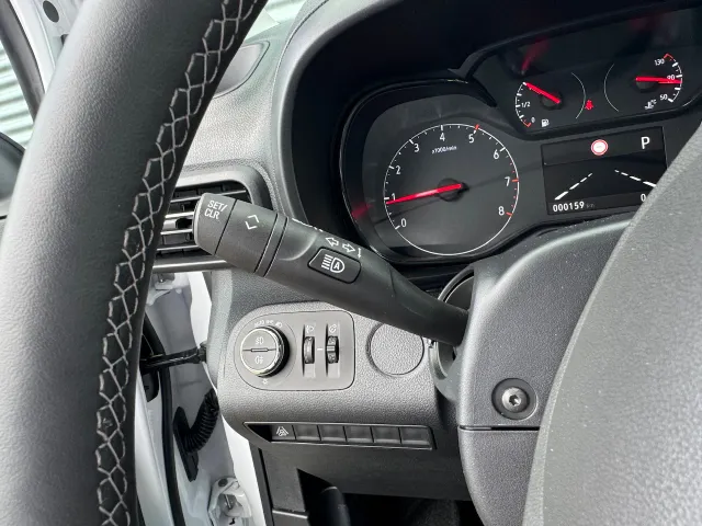 
Opel Combo Cargo 130pk Automaat | Pack Comfort I Groot scherm vol									