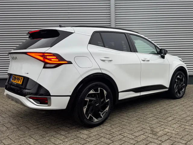
								Kia Sportage 1.6 T-GDi 265pk PHEV AT6 4WD GT-Line | 360 Camera | Harman/Kardon | Stoel/Stuurwielverwarming | vol									