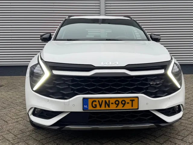 
								Kia Sportage 1.6 T-GDi 265pk PHEV AT6 4WD GT-Line | 360 Camera | Harman/Kardon | Stoel/Stuurwielverwarming | vol									