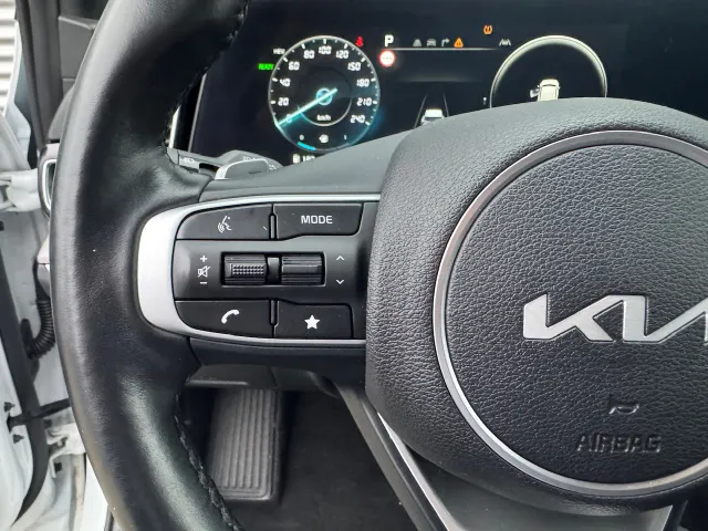 
								Kia Sportage 1.6 T-GDi 265pk PHEV AT6 4WD GT-Line | 360 Camera | Harman/Kardon | Stoel/Stuurwielverwarming | vol									