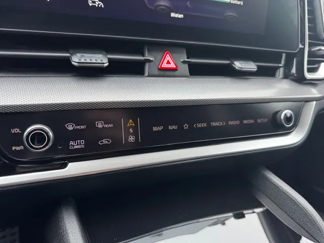 
								Kia Sportage 1.6 T-GDi 265pk PHEV AT6 4WD GT-Line | 360 Camera | Harman/Kardon | Stoel/Stuurwielverwarming | vol									