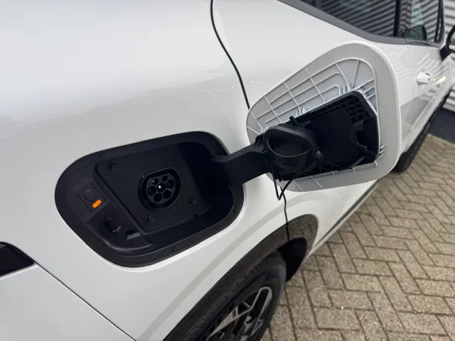 
								Kia Sportage 1.6 T-GDi 265pk PHEV AT6 4WD GT-Line | 360 Camera | Harman/Kardon | Stoel/Stuurwielverwarming | vol									