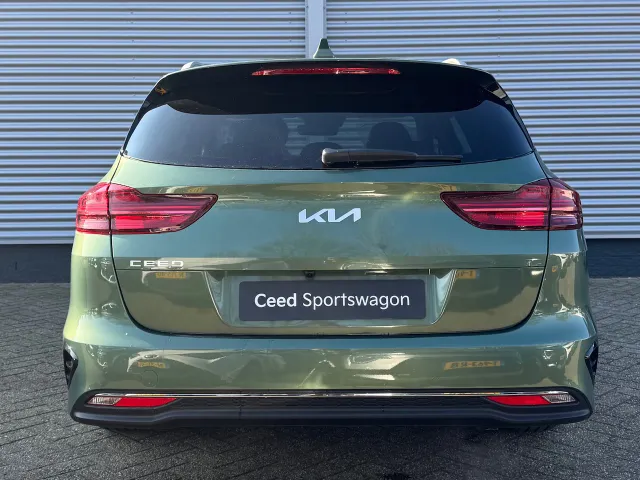 
Kia Ceed Sportswagon Sw 1.0 T-GDi 100pk DynamicPlusLine | Stoel/Stuurwielverwarming | Navigatie | Climate Control | Elektrische Achterklep | vol									