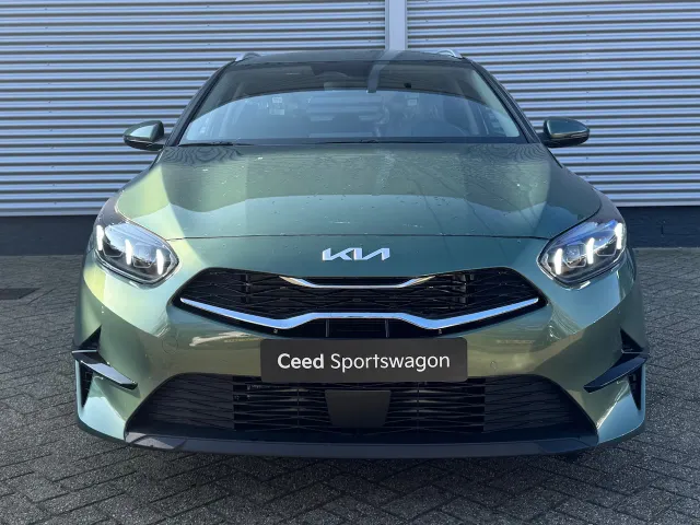 
Kia Ceed Sportswagon Sw 1.0 T-GDi 100pk DynamicPlusLine | Stoel/Stuurwielverwarming | Navigatie | Climate Control | Elektrische Achterklep | vol									