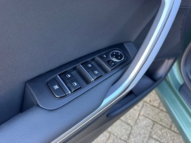 
Kia Ceed Sportswagon Sw 1.0 T-GDi 100pk DynamicPlusLine | Stoel/Stuurwielverwarming | Navigatie | Climate Control | Elektrische Achterklep | vol									