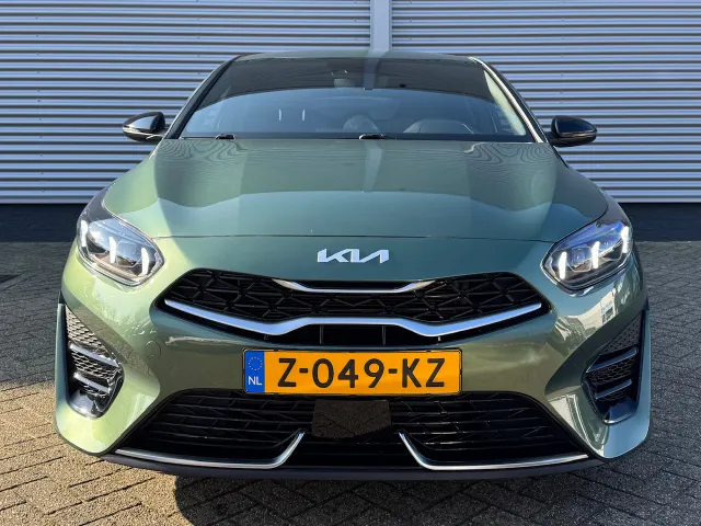 
								Kia ProCeed 1.0 T-GDi 120pk GT-Line | Stoel/Stuurwielverwarming | Navigatie | Parkeersensoren | Camera | vol									