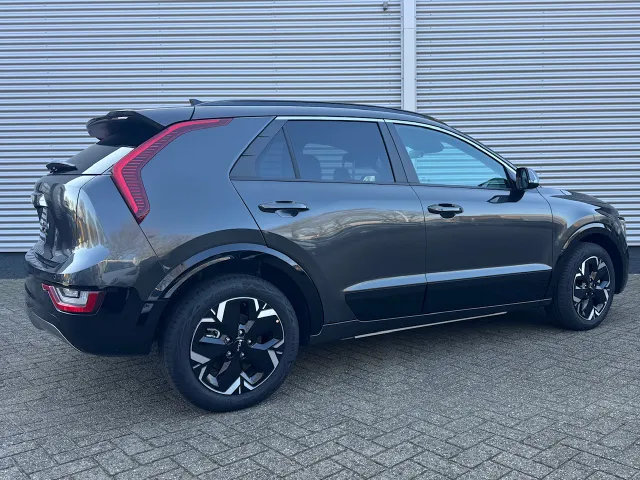
Kia e-Niro 64,8 kWh 204pk Aut Edition Advanced | Elektrische stoel | Stoel/Stuurwielverwarming | Navigatie | vol									