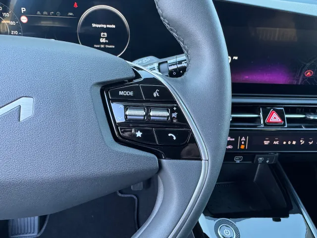 
Kia e-Niro 64,8 kWh 204pk Aut Edition Advanced | Elektrische stoel | Stoel/Stuurwielverwarming | Navigatie | vol									