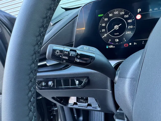 
Kia e-Niro 64,8 kWh 204pk Air | Stoel/Stuurwielverwarming | LED | Elektrische Stoel | Dodehoekdetectie | vol									