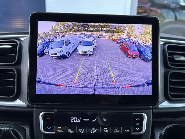 
Peugeot Boxer 140PK L2H2 3,5T Automaat | Parkeer camera achter | Navigatie | Airco | Cruise controle | vol									