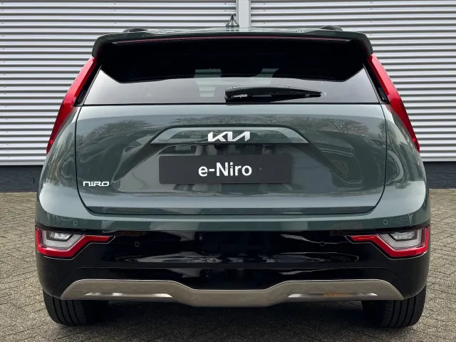 
Kia e-Niro 64,8 kWh 204pk Aut Plus Advanced | Stoelkoeling | Stoel/Stuurwielverwarming | Memory | Schuif/Kanteldak | Harman/Kardon | vol									