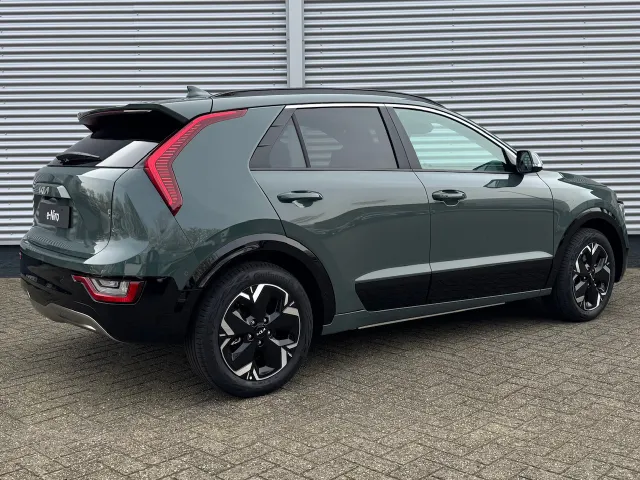 
Kia e-Niro 64,8 kWh 204pk Aut Plus Advanced | Stoelkoeling | Stoel/Stuurwielverwarming | Memory | Schuif/Kanteldak | Harman/Kardon | vol									