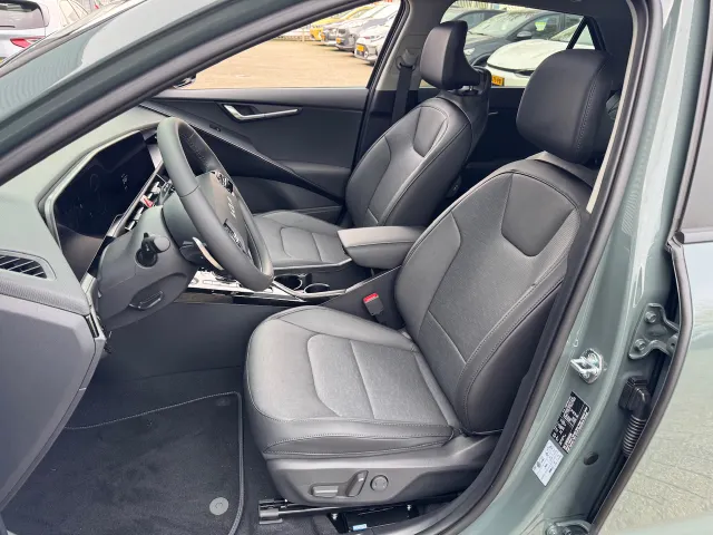 
Kia e-Niro 64,8 kWh 204pk Aut Plus Advanced | Stoelkoeling | Stoel/Stuurwielverwarming | Memory | Schuif/Kanteldak | Harman/Kardon | vol									