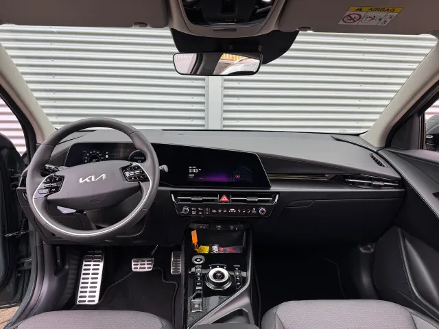 
Kia e-Niro 64,8 kWh 204pk Aut Plus Advanced | Stoelkoeling | Stoel/Stuurwielverwarming | Memory | Schuif/Kanteldak | Harman/Kardon | vol									