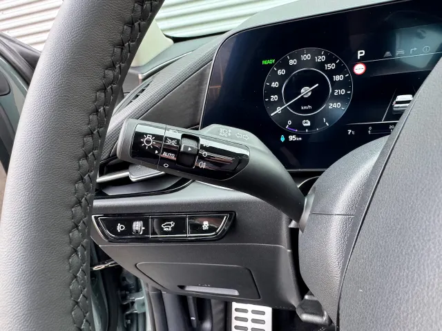 
Kia e-Niro 64,8 kWh 204pk Aut Plus Advanced | Stoelkoeling | Stoel/Stuurwielverwarming | Memory | Schuif/Kanteldak | Harman/Kardon | vol									