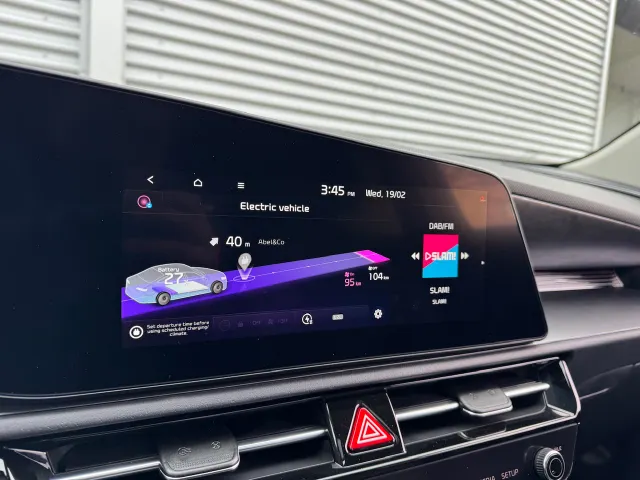 
Kia e-Niro 64,8 kWh 204pk Aut Plus Advanced | Stoelkoeling | Stoel/Stuurwielverwarming | Memory | Schuif/Kanteldak | Harman/Kardon | vol									