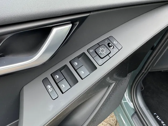 
Kia e-Niro 64,8 kWh 204pk Aut Edition Advanced | Elektrische stoel | Stoel/Stuurwielverwarming | Navigatie | vol									