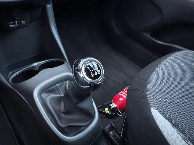 
Toyota Aygo 1.0 VVT-i 72pk 5D x-play | Airco | Apple Carplay/Android Auto | Camera | vol									