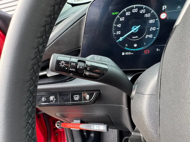 
Kia Niro 1.6 GDi Hybrid 141pk DCT6 DynamicLine | Navigatie | Climate Control | Parkeersensoren voor | vol									