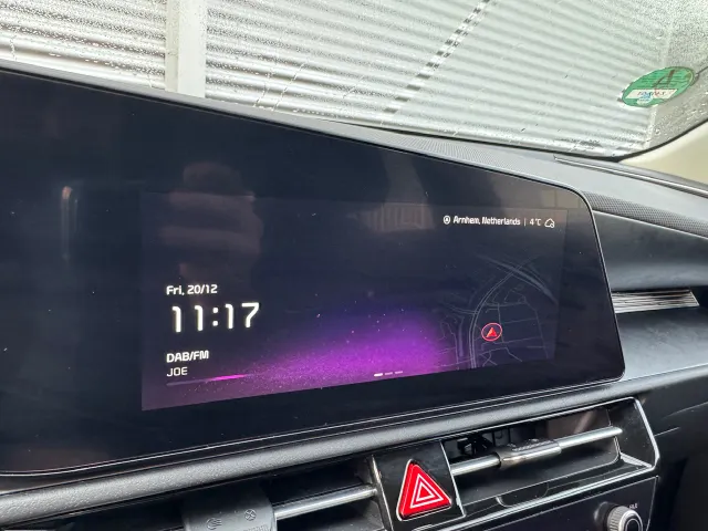 
Kia Niro 1.6 GDi Hybrid 141pk DCT6 DynamicLine | Navigatie | Climate Control | Parkeersensoren voor | vol									