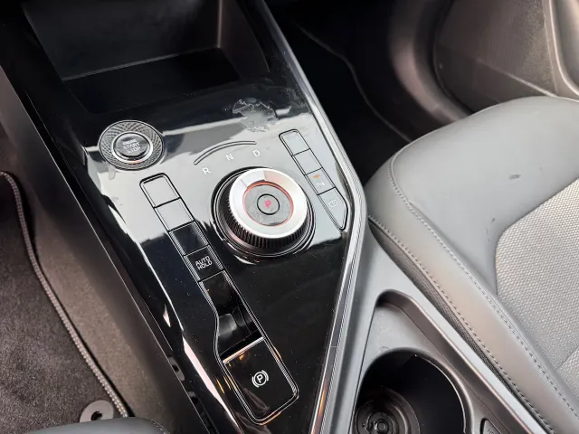 
Kia Niro 1.6 GDi Hybrid 141pk DCT6 DynamicLine | Navigatie | Climate Control | Parkeersensoren voor | vol									