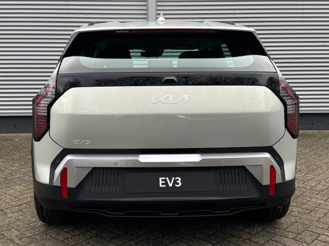 
Kia EV3 81,4 kWh 204pk Air | Parkeersensoren | Navigatie | Camera | vol									