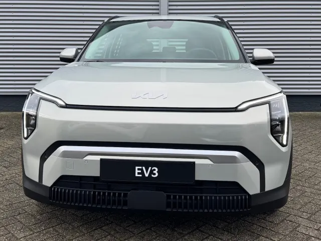 
Kia EV3 81,4 kWh 204pk Air | Parkeersensoren | Navigatie | Camera | vol									