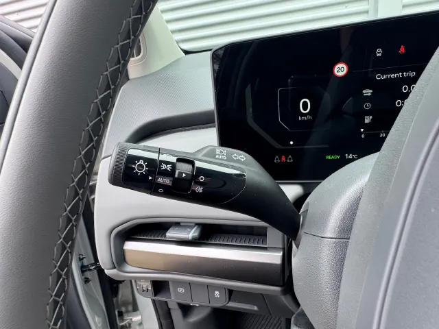 
Kia EV3 81,4 kWh 204pk Air | Parkeersensoren | Navigatie | Camera | vol									